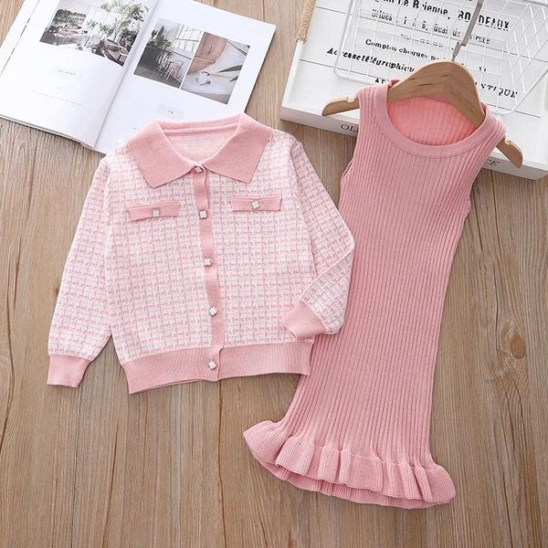 Ensembles de vêtements 2024 Marque Kids Girl Girl Winter Clothes Set Cardigan and Dress Fashion 2 PCS Pull tricoté pour bébé
