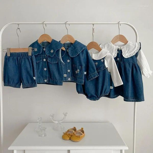 Ensembles de vêtements 2024 Corée Baby Denim Vêtements Sœur Matching tenue Suit Girls Veste Embroderie Robe Robe Childre