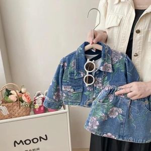 Conjuntos de ropa 2024 Niñas coreanas Bebé Floral Pinted Denim Set Chaquetas Faldas Moda Niños Niños Flores Jeans Primavera Otoño Ropa