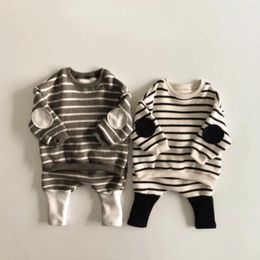 Ensembles de vêtements 2024 Spring Baby Casual Striped Clothes Set Infant Boy Boy à manches longues Sweatshirt Harem Pantal