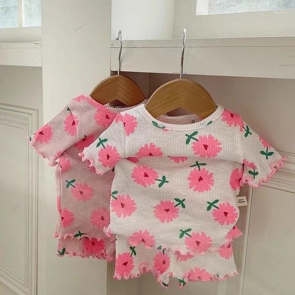 Ensembles de vêtements 2024 Été bébé coréen à manches courtes et à manches courtes pour enfants Small Floral Home en porter deux