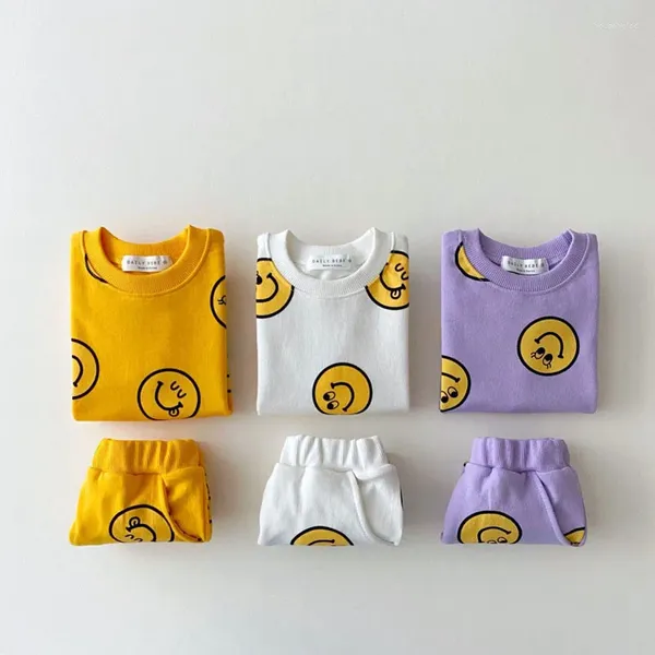 Ensembles de vêtements 2024 Été Enfants Vêtements Ensemble Smiley Shorts Manches T-shirts Bébé Garçons Costume De Sport 1-5 Ans Enfants Enfant En Bas Âge Fille Tenue