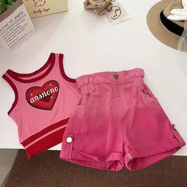 Ensembles de vêtements 2024 Girls d'été Love Love sans manches shorts supérieurs pour femmes Fashion Two Piece Set Baby Girl Pink Sweet Vêtements