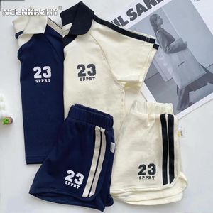 Conjuntos de ropa 2024 Summer in Kids Baby Boys Set Active Set 2pcs Infantil para niños pequeños Kit de estilo académico Camisetas