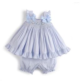 Ensembles de vêtements 2pcs bébé filles vêtements espagnols ensemble enfants broderie à la main robes smockées avec pantalons nourrissons enfants boutique costume