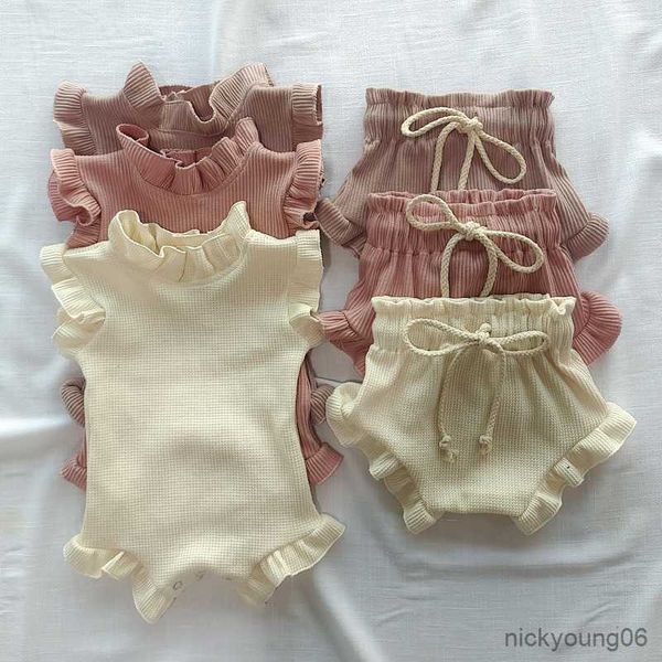 Conjuntos de ropa de 2 uds., conjunto de ropa para niña pequeña, chaleco de algodón con volantes y gofres para recién nacido, pelele, Tops, pantalones bombachos, traje de verano