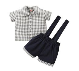 Ensembles de vêtements 2pcs ensemble né bébé garçon à manches courtes chemise à carreaux hauts jarretelles shorts bouton tenues petit gentleman vêtements 4047521