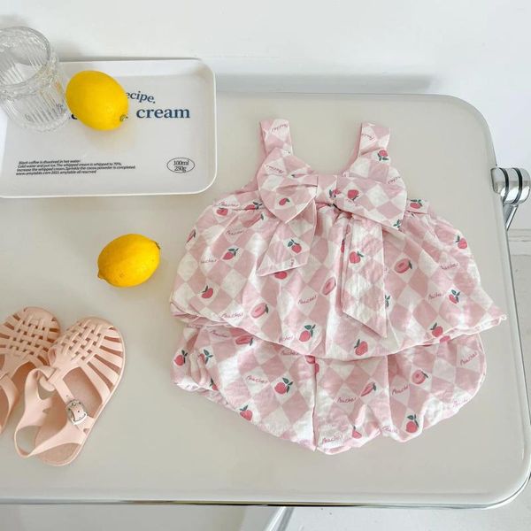 Conjuntos de ropa 2PSC Summer Baby Set Cute Pink Peach Peach Stereoscópico Bow Halter Top and Pants para niñas Fashion