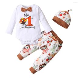 Conjuntos de ropa 3 piezas Día de Acción de Gracias Bebé Niñas Niños Traje de manga larga Cuello redondo Carta Mameluco Pollo Fruta Impresión Pantalones Gorra