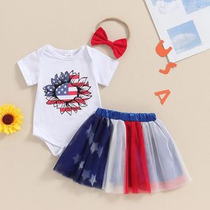 Kledingsets 4 juli Baby Girls Outfits Flower Stripe Star Print Korte mouw Rompers TULLE TUTU SKIRTS Hoofdband 3 stuks kledingset