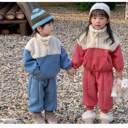 Kledingsets 7882 Kinderen Set 2024 Autumn Winter Korea Fashion Girl's Suit trui Sweater Pant Fleece Two Piece