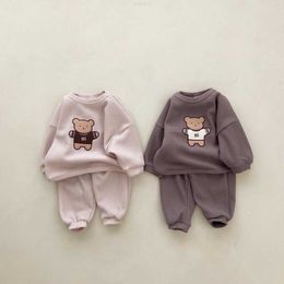 Ensembles de vêtements automne 23 édition coréenne Baby Cotton Waffle Bear Embroidery Newborn Early Raiper Set Crawler