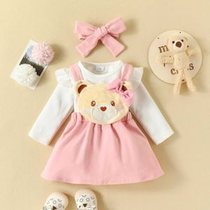 Kledingsets herfst en winter babymeisje solide kleur lange mouwen sweatshirt schattige kleine beer geborduurde rugband rok drie delige set