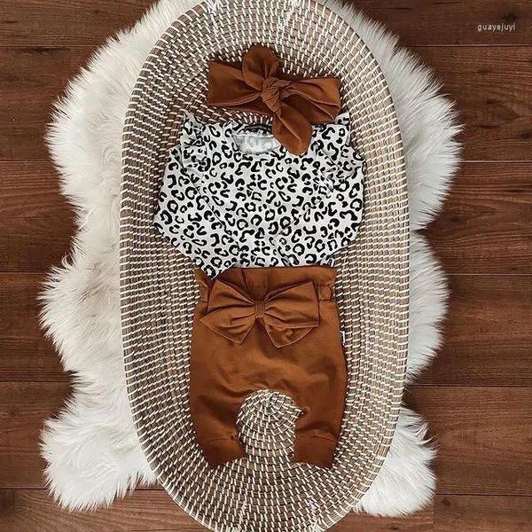 Conjuntos de ropa Otoño Bebé Ropa para niñas Conjunto Trajes Manga larga Leopardo Volantes Mamelucos Tops Pajarita Pantalones Diadema Traje Infantil Chándal