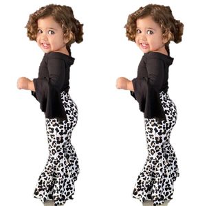 Ensembles de vêtements Automne Hiver Enfant Enfants Bébé Filles Vêtements Noir T-shirt Tops Imprimé Léopard Pantalon À Bellbottomed Tenues Évasées S5083810