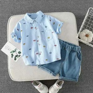 Kledingsets Babyjongenkleding Sets modieus en comfortabel revershemd kinderpak 2-delige set 0-5 jaar Y240515