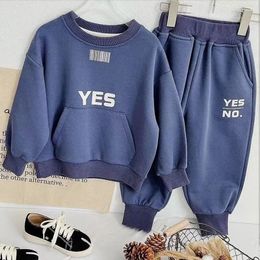 Kledingsets Baby Boy Girl Clothing Sets Children Pullover Sweatshirts Simple Solid Cotton Sports Pants 2pc Kinderkleding Boypak 230927