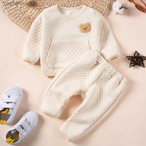 Kledingsets Babykledingsets Herfst Warme kleding voor babymeisjes Outfits Beer Schattige babyjongen Sweatshirts Broeken 2 stuks Winterpakken voor pasgeborenenL231202