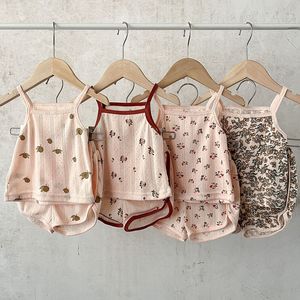 Conjuntos de ropa Ropa de bebé Verano Niño Niña Trajes de correa Impresión de algodón Tops para niños Camiseta y pantalones cortos Chándal infantil Nacido 230420