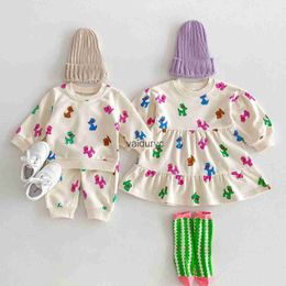 Kledingsets Babykleding Set Cute Dog Print Girls Jongens Hoodies Pak Brother and Sisters Clothing H240426