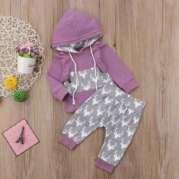 Ensembles de vêtements Baby Girls 2PCS Outfit Set Sweat à capuche à manches longues avant Big Pocket Romper Longues bretelles à motif de renne Ensemble de pantalon à bande élastique