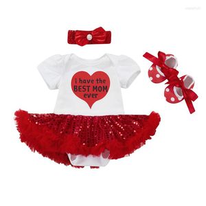 Ensembles de vêtements bébé filles vêtements trois pièces coeur imprimé à manches courtes paillettes tulle robe style barboteuse bandeau chaussures Saint Valentin tenue