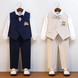 Kledingsets Baby Kids Wedding Party Jurk Kinderen Zomer Khaki Pography Suit School Boys Vestbroek Bowtie Verjaardagsceremonie Kostuum