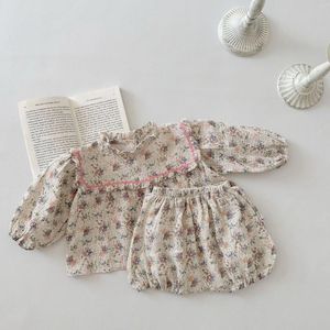 Ensembles de vêtements Baby Set Spring and Automne Multicolore Col Collier à manches longues Short Fleur Fleur Casual Two-Piece Girl Suit