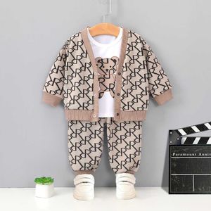 Ensembles de vêtements bébé printemps et automne garçons filles coton bodys de coton nouveau-né à la mode pantalon trois pièces