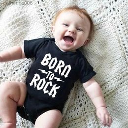 Kledingsets Born To Rock Katoenen babybody met korte mouwen en korte mouwen Schattige babyjongenskleding Jumpsuit Baby-outfit Babylichaam RockL231202