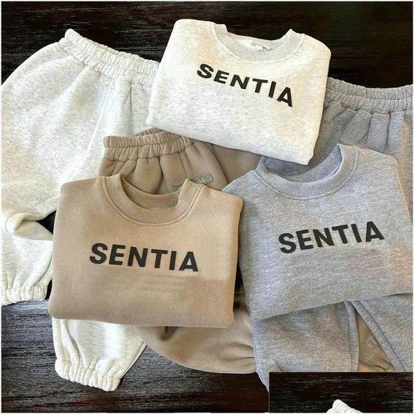 Conjuntos de ropa Niños Niñas Ropa de diseñador Baby Chorlito Dos piezas P Set 2023 Otoño Niños Invierno Nueva letra Impresión Cuello redondo Sudadera D DHDEL