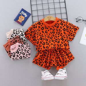 Ensembles de vêtements garçons filles imprimé léopard coton enfants t-shirts bébé été né infantile sport 2 pièces enfant en bas âge fille vêtements ensemble 230322