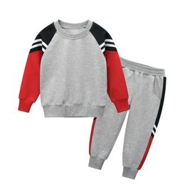 Ensembles de vêtements garçons rayé sweat-shirt décontracté ensemble enfant en bas âge couleur contrastée haut à manches longues pull pantalon à la mode 230919