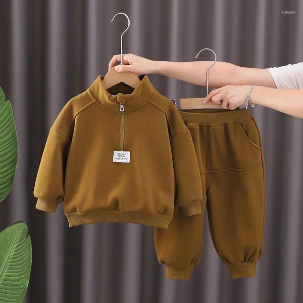 Conjuntos de ropa para niños, abrigos gruesos de invierno de algodón y terciopelo, pantalones, 2 uds., traje cálido para chándales de bebé, trajes para niños pequeños de 4 a 5 años