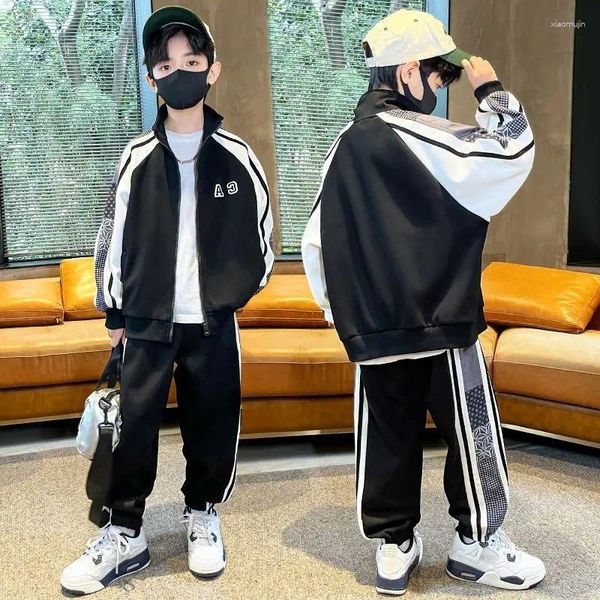 Vêtements de vêtements pour garçons deux pièces veste de baseball zipper pantalon remuant rayures lâche 2024 printemps automne à la mode coréenne 5-12 ans