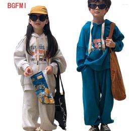 Kledingsets Broer en zus kinderset 2024 herfst jongens meisjes Koreaanse cartoon print 2 stuks voor casual trui met capuchon