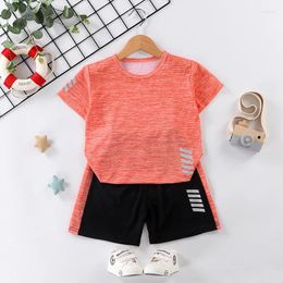 Vêtements ensembles enfants vêtements garçons et filles t-shirts d'été shorts 2pcs set à manches courtes à manches