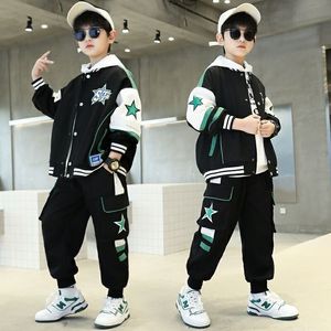 Kledingsets Kinderkleding Set 2023 Spring en Autumn Fashion Big Boys 'Two Piece Bomb Street Sportswear Paneel Kleurcontrast Zipper Y230823