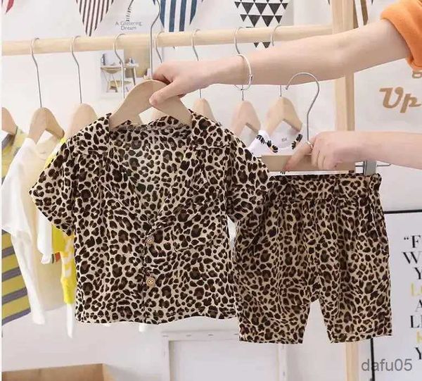 Vêtements Enfants Enfants Coton Out Vêtements Summer Kids Boys Leopard Print Cause Cause Shorts 2PCS / SET