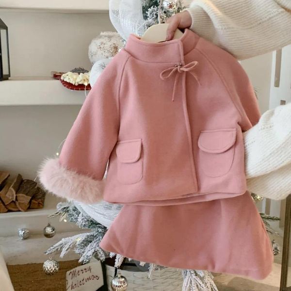 Ensembles de vêtements pour enfants filles en laine costume de coréen 2023 automne et hiver décontracté à la mode en manteau de jupe princesse