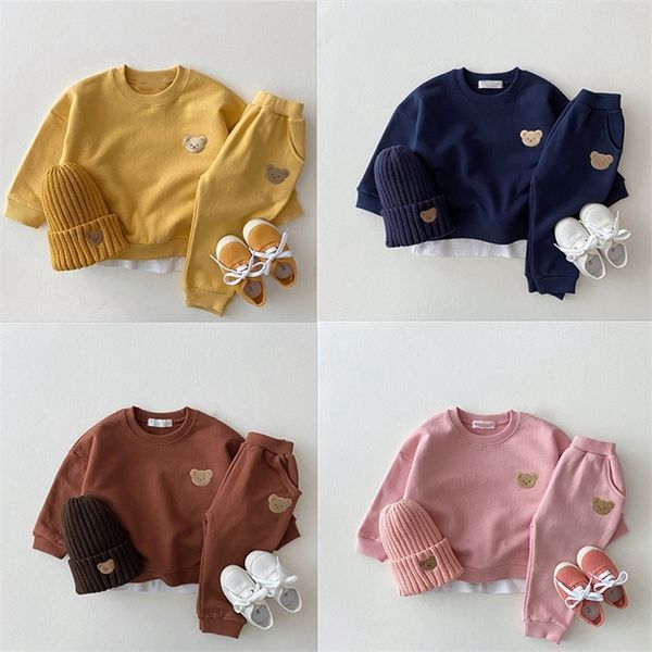 Ensembles de vêtements Ensemble pour enfants Vêtements de sport décontractés pour bébé Petit ours Sweat-shirt brodé Pantalon de survêtement 2 pièces Costume pour enfants Garçons et filles Ensemble 220916