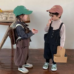 Ensembles de vêtements enfants ensemble 2023 printemps automne à la mode coton lin décontracté bébé garçons et filles gilet rétro deux pièces