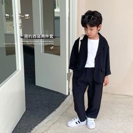 Vêtements Ensembles Enfants Suit 2024 Spring Autumn Fashion Boys Handsome Long Mancheve Mabet and Pantal