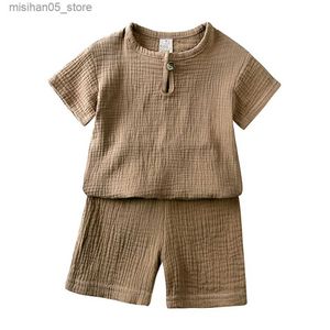 Kledingsets Kinderingen Top en onderkant Girl Korte mouwen gewone jurk Baby 2023 Fashion T-shirt Shorts Kinders Summer Casual Clothing Set Q240425