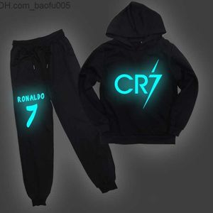 Kledingsets CR7 Ronaldo Kids Hoodies Broeken 2 stks/set Trainingspak Kinderen Unsex Casual Lichtgevend Sweatshirt Met Capuchon En Harembroek Voor 2-14Y 201127 Z230714