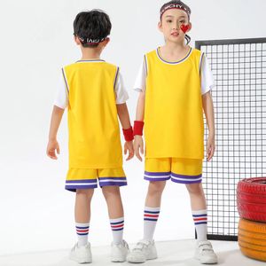 Kleding Sets Custom Basketbal Jersey Pak voor Jongen Meisjes Zomer Korte Mouwen Shorts 2 Stuk Sets Kinderen Basketbal Training Uniformen 230620