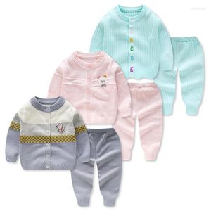 Ensembles de vêtements mignons Born Baby Pulls 2pcs Pantalon de pull à manches longues tricotées