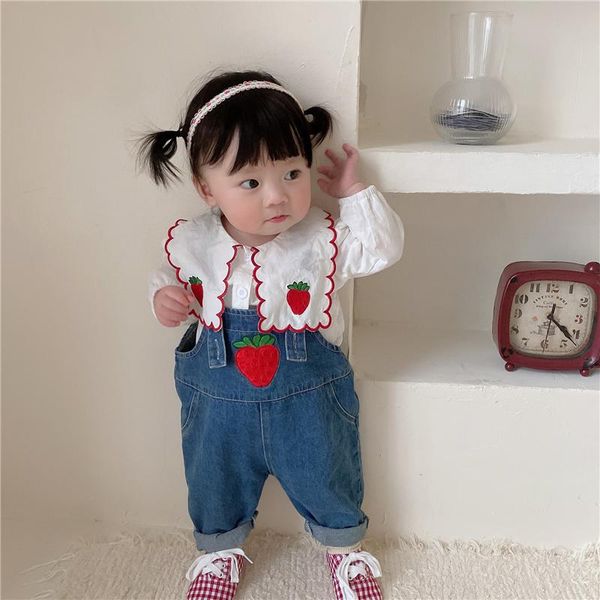 Conjuntos de ropa Conjunto de ropa de bebé con fresas bonitas, camisa blanca de 0 a 4 años, niño niña, monos vaqueros para niño, otoño 2022