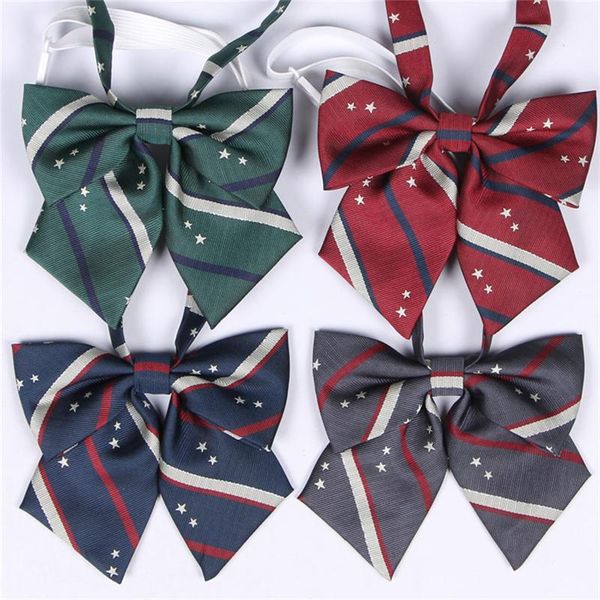 Kleidungssets Design Stickerei Pentagramm Krawatte Karierte Fliege Niedliche japanische/koreanische Schuluniform-Accessoires JK Student BowknotClothing