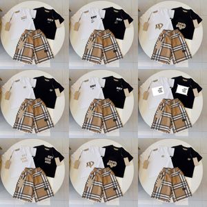 Ensembles de vêtements Designer Enfants T-Shirt Set Marque Impression Enfants 2 Pièce Pur Coton Vêtements Bébé Garçons Fille Enfants Mode Appare